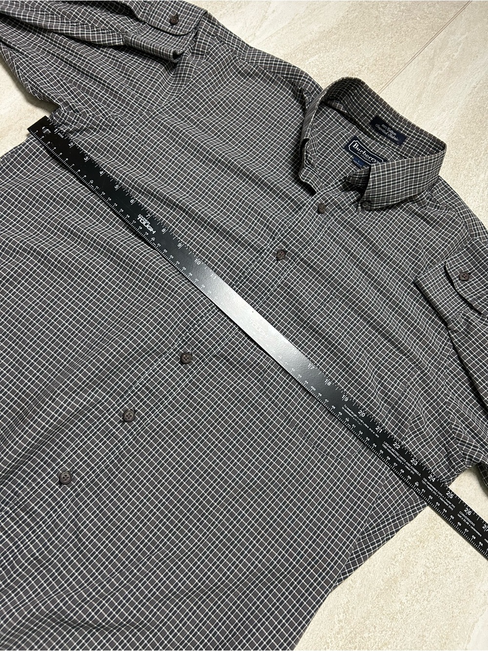VINTAGE BURBERRY DARK GREY PLAID BUTTON DOWN SHIRT MENS LARGE EXCELLENT COND - Picture 8 of 11